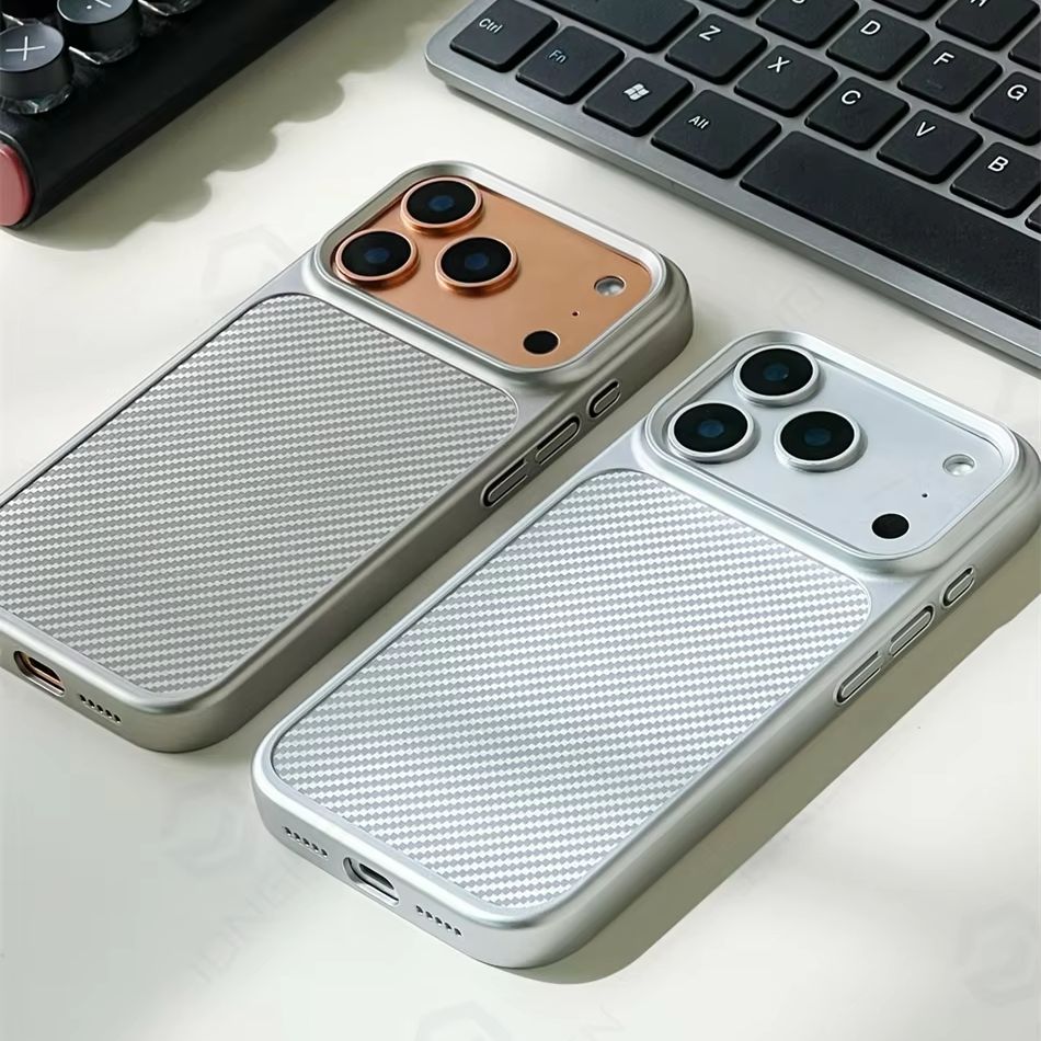 ビジネス向け 炭素繊維柄 マット アーマーケース iPhon - Matte Frosted Case のレビューと価格
