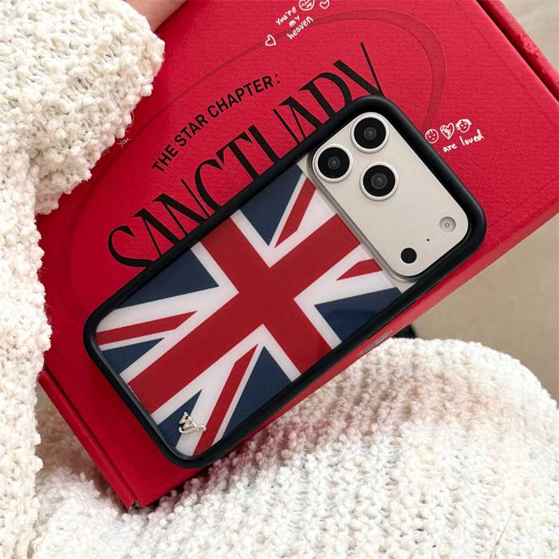 ワイルドフラワー柄の子犬愛電話ケース iPhone 17 1 - Phone Cases Wildflower のレビューと価格