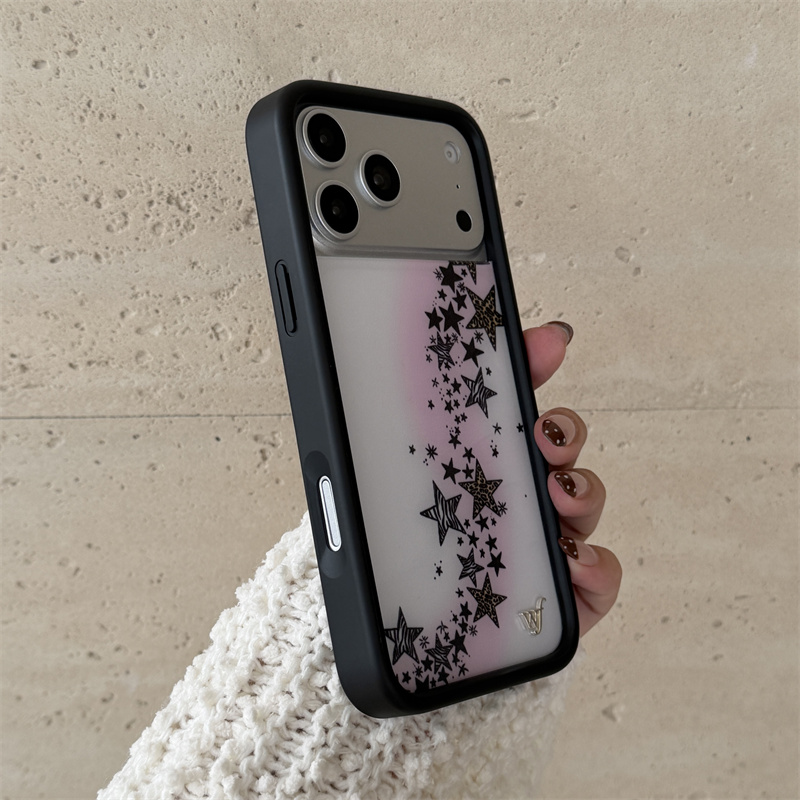 ワイルドフラワー柄の子犬愛電話ケース iPhone 17 1 - Phone Cases Wildflower のレビューと価格